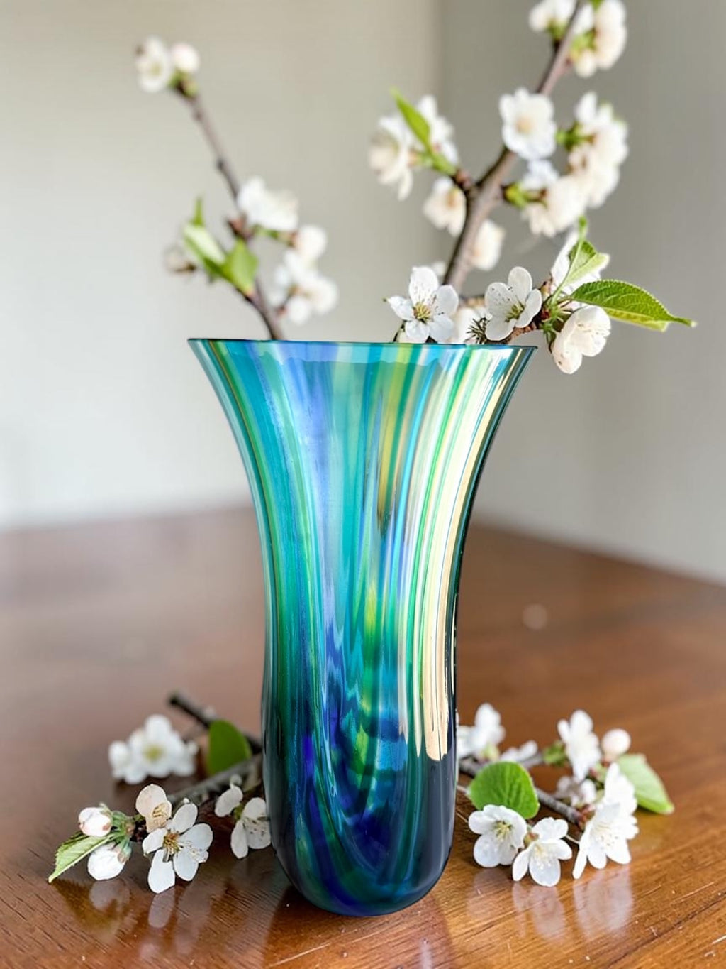 Tidal Spectrum Vase image 2