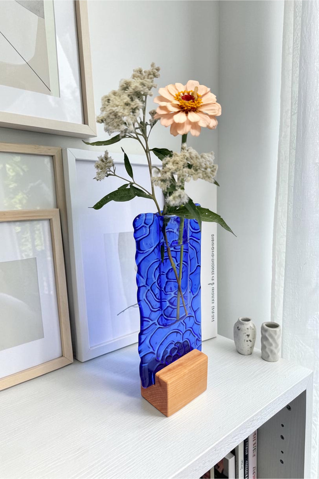 Small Pocket Vase- Peony